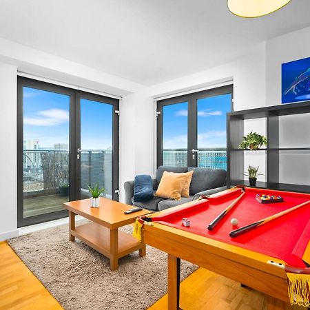 Central Flat Pool Table Balcony Sheffield Eksteriør bilde